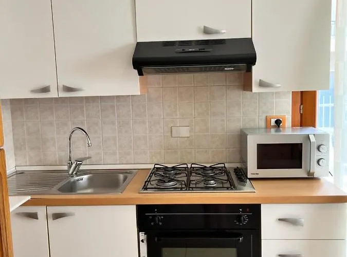 Piano Terra * Σαν Μπενεντέτο ντελ Τρόντο